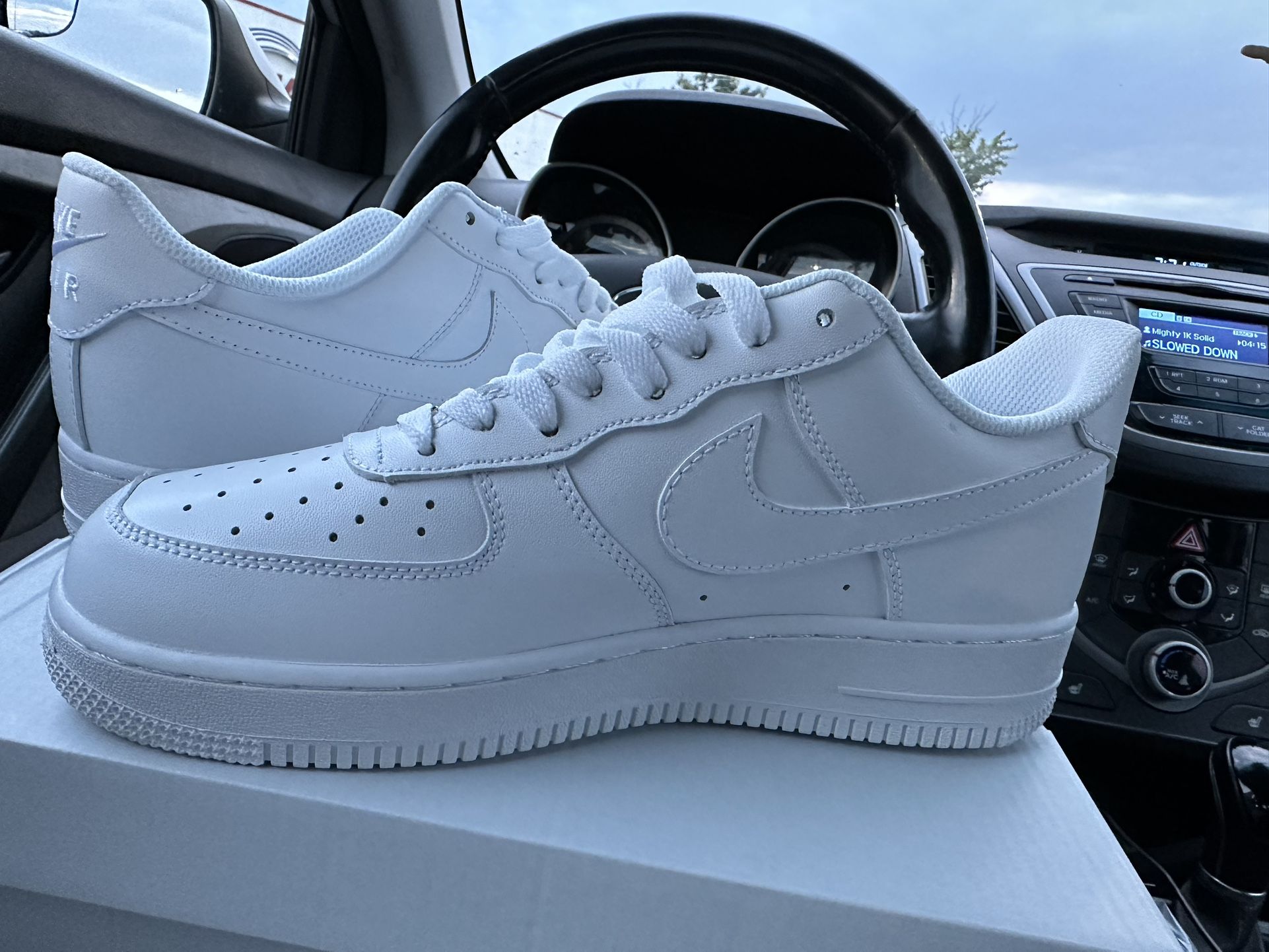 AF1