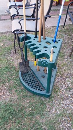 Yard tool rack