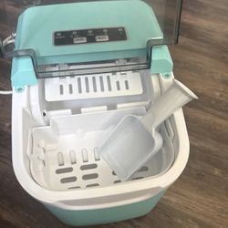 Countertop Ice Maker 