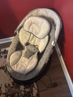 Baby swing