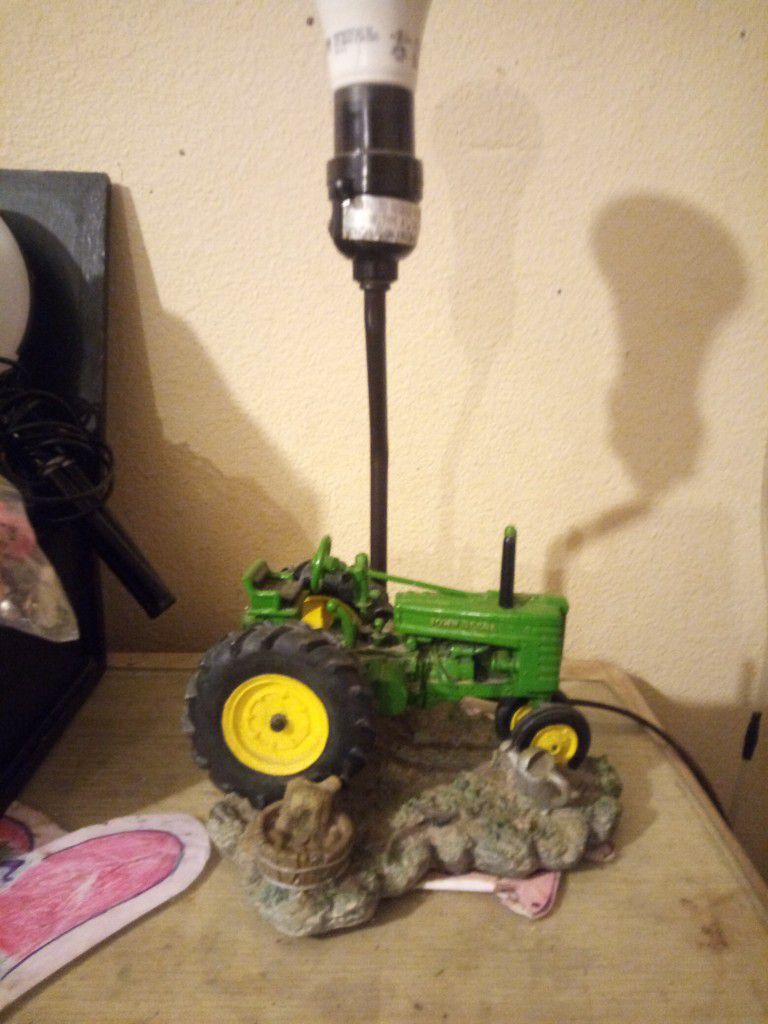 John Deere Tractor Lamp