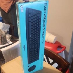 Logitech MK295 Wireless Mouse & Keyboard Combo with SilentTouch Technology, Full Numpad, Advanced Optical Tracking, Lag-Free Wireless, 90% Less Noise 