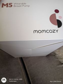 Momcozy breast pump new