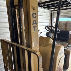 CAT TC30 M Forklift 