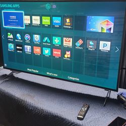 60" tv samsumg smart tv with remote control super clean