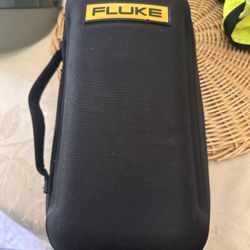 Fluke Clamp Meter with tester