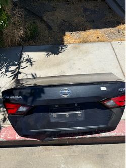 2019 Nissan Altima trunk lid.