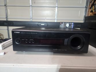 YAMAHA RECEIVED SOUND BAR NO BLUETOOTH $120
