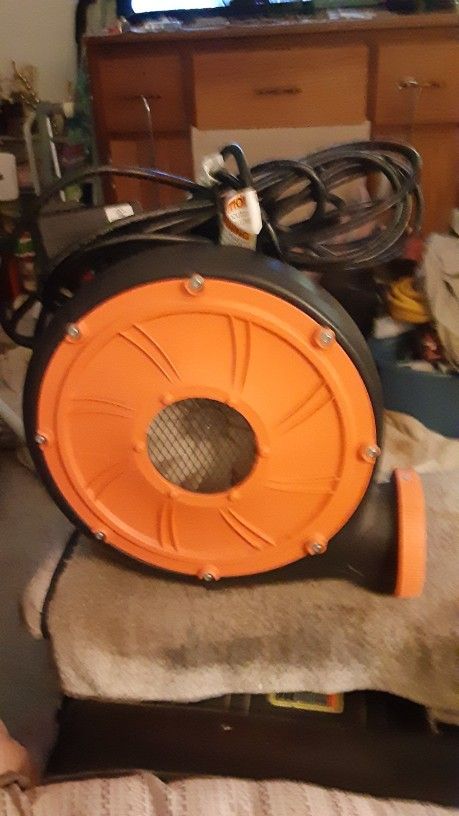 Model RW-2L Air Pump / Blower
