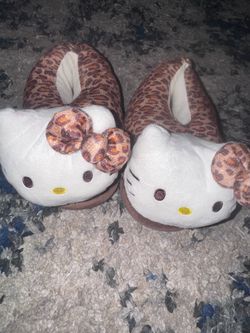 Hello Kitty Slippers