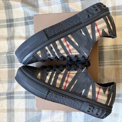 Burberry Shoes 