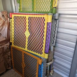 Toddleroo by North States Superyard Gates