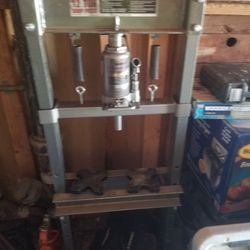 80 Dollars Press Tool 