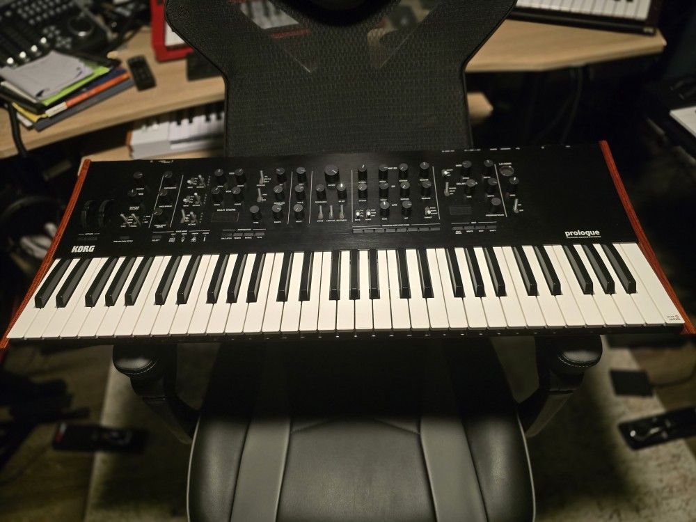 Korg Prologue 16