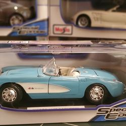 Maisto 1/18 1957 Chevrolet Corvette 