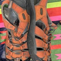 Keen Size 10