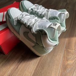 Nike Dunk High 1985