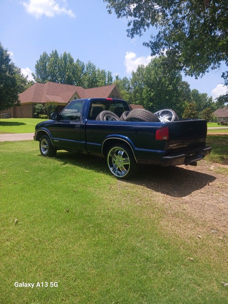 2001 Chevrolet S-10