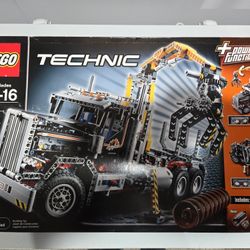 NEW LEGO TECHNIC LOGGING TRUCK 9397
