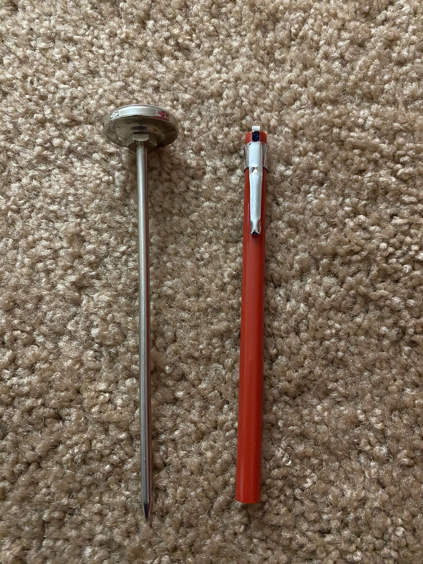 Meat Thermometer with cover Like New