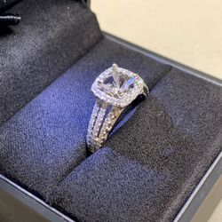 Peter Lam luxury royal tiara White and rose gold engagement ring setting