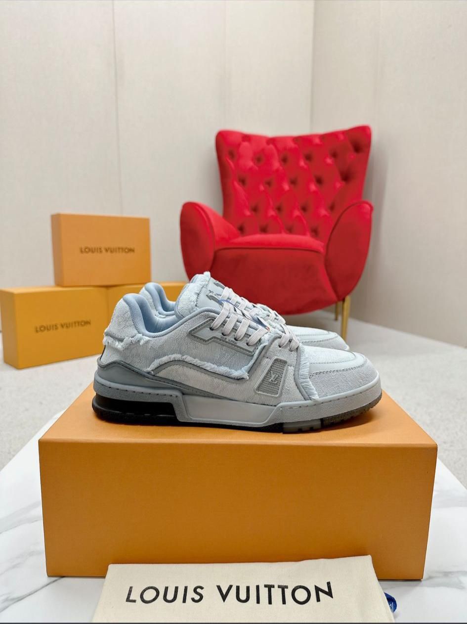 Lv Trainer