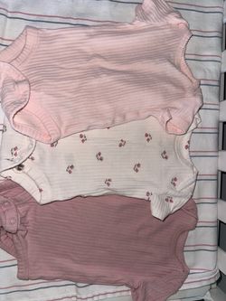 Newborn clothes, Carter’s