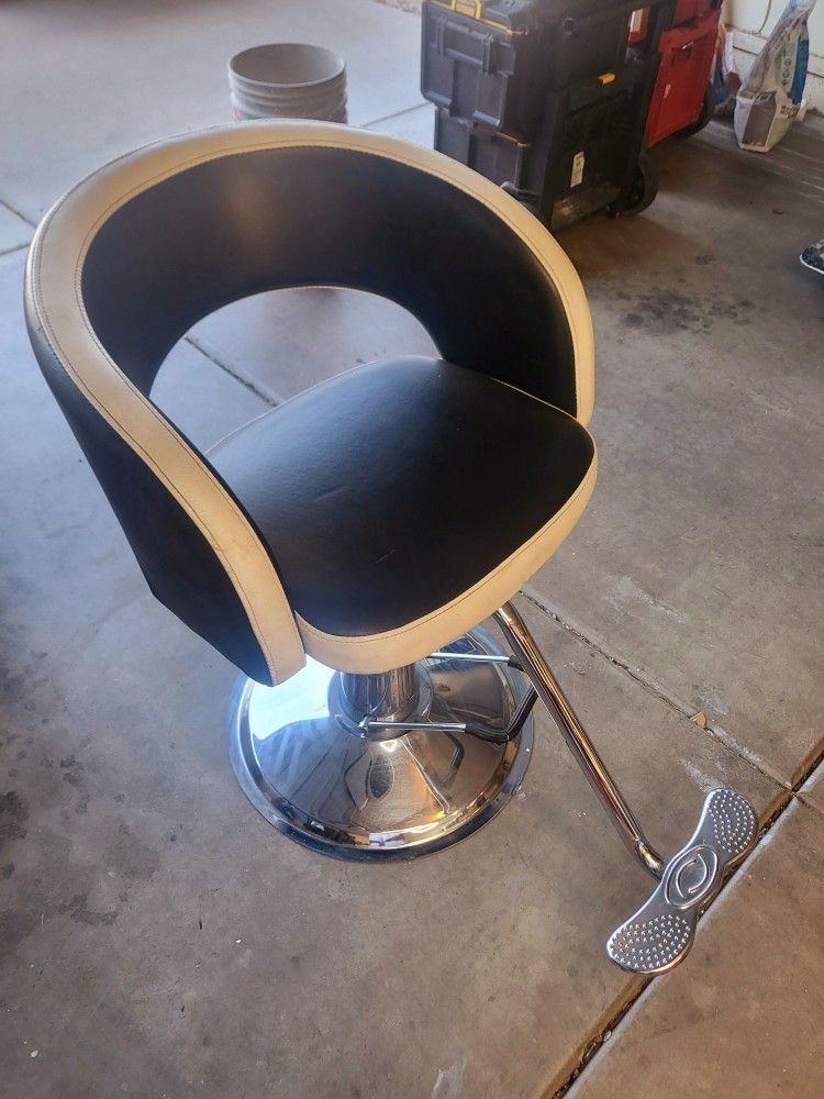 Barber Chair