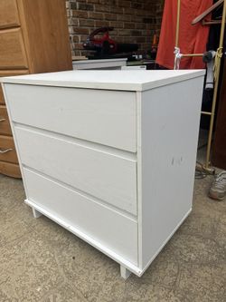 IKEA Dresser(white)