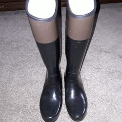 HUNTER Rainboots Size 7