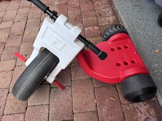 Droyd Electric Tricycle