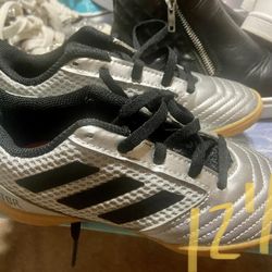 Adidas Nike Vans Steve Madden 