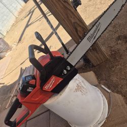 Milwaukee Chainsaw Brand New Used Once
