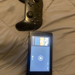 Nintendo Switch + Pro controller 