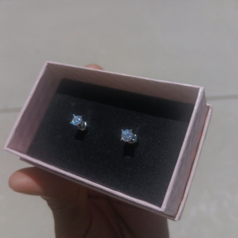 Moissanite Stud Earrings/ 4 Prongs /VVS 1 Clarity/ 0.5 Ct/ .925 Sterling Silver
