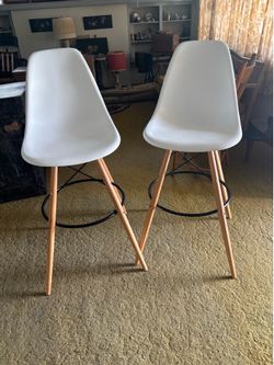 Barstools non-swivel