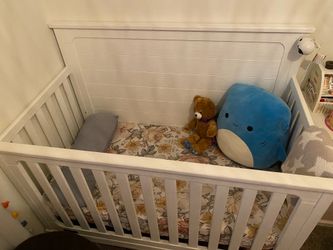 Crib & Newton mattress