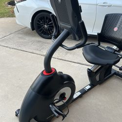 SCHWINN RECUMBENT 270