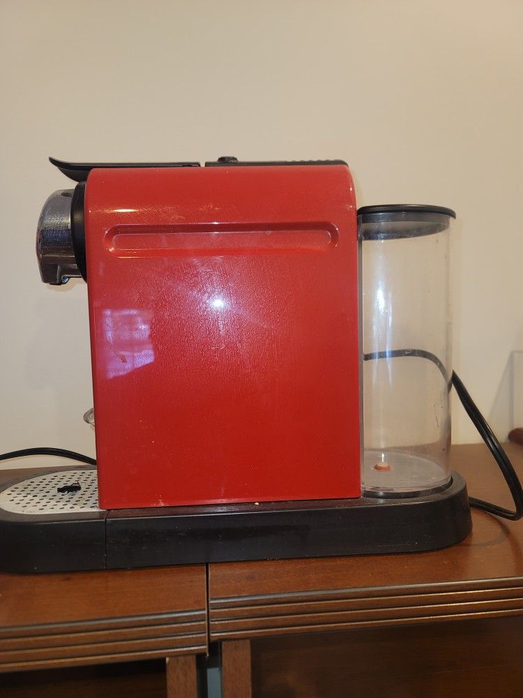 Nespresso C111 Coffee Pod Machine