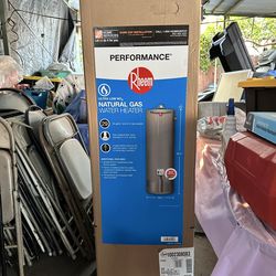 NEW RHEEM 29 GALLON WATER HEATER WITH 6 YR WARRANTY