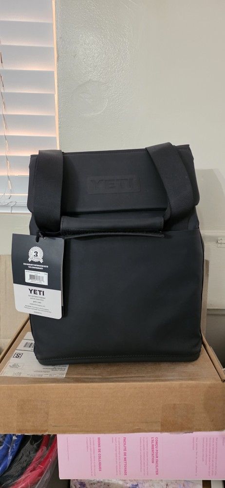 Yeti Insulated Tote Bag 14L