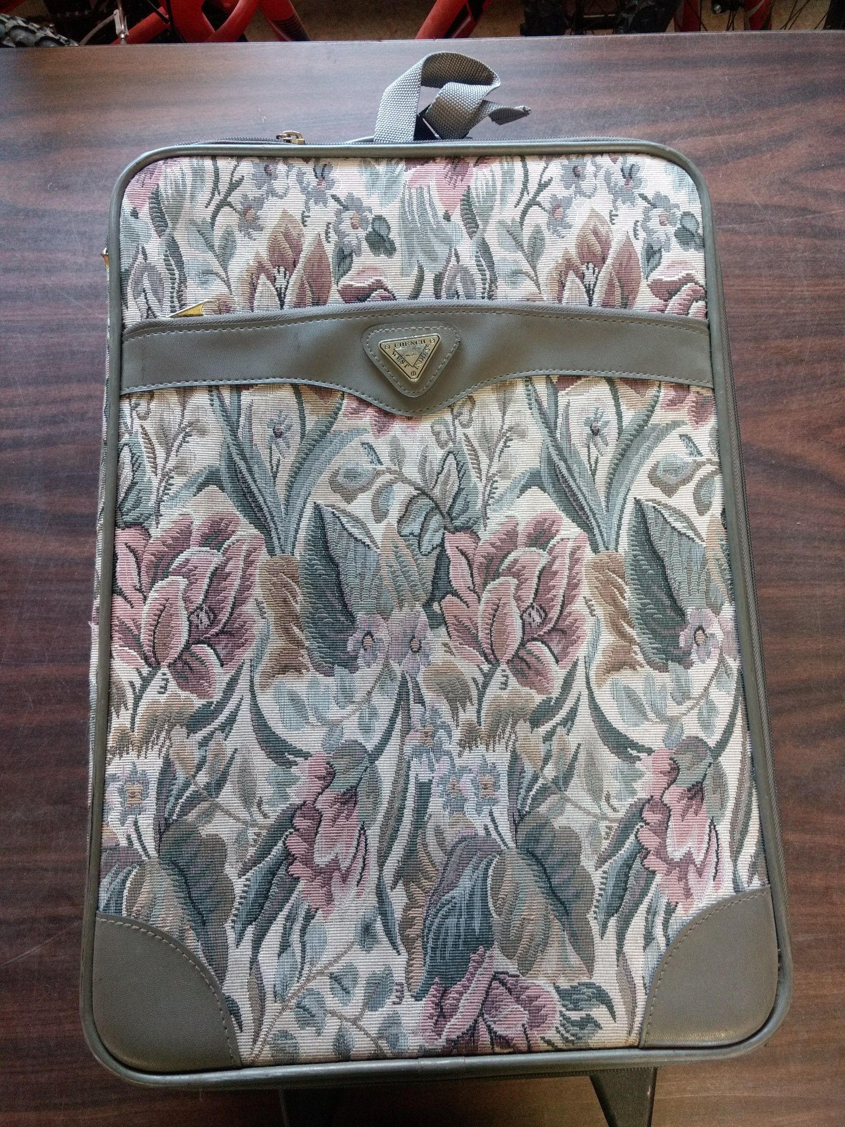 French West Indies No. 323 small rolling luggage bag