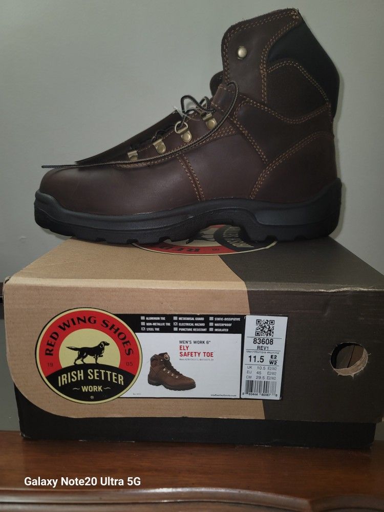 Red Wing Boot