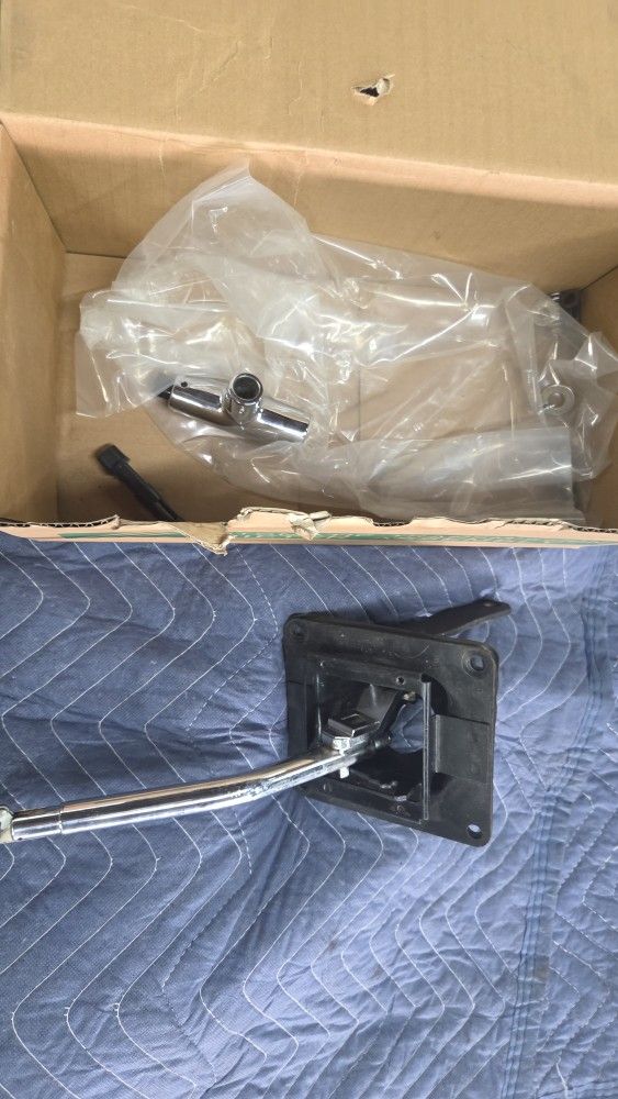 65-66 Mustang Shifter Assy