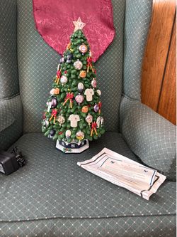 Danbury Mint NY Yankee lighted Christmas Tree