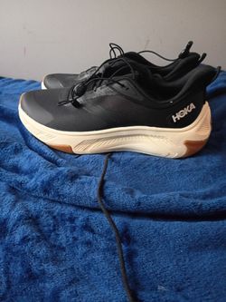 New-Womens Hoka sneakers