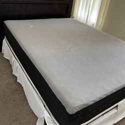Queen size bedroom set