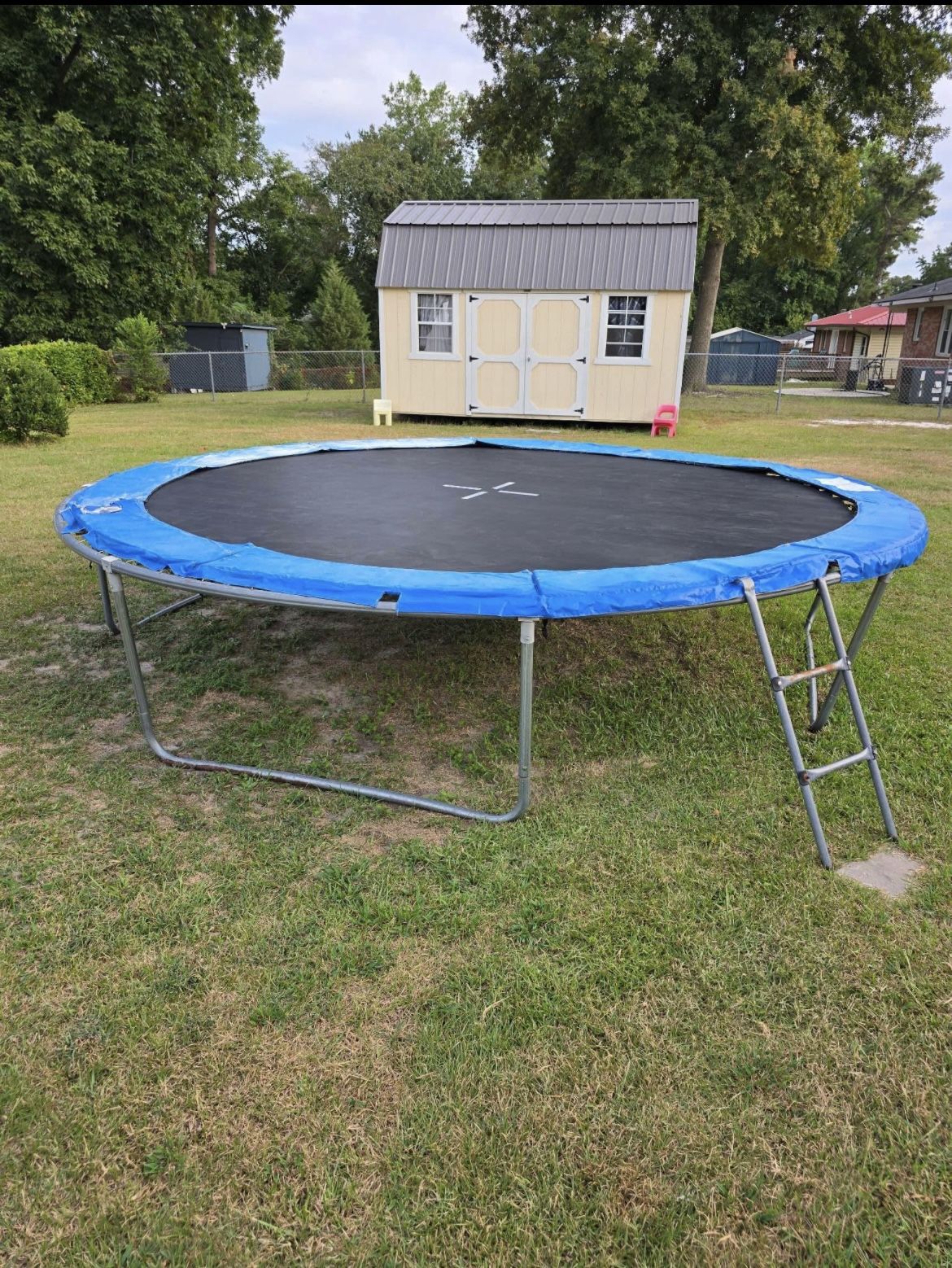 Trampoline