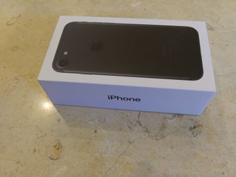 IPhone 7 32GB Metro New 1 Year warranty