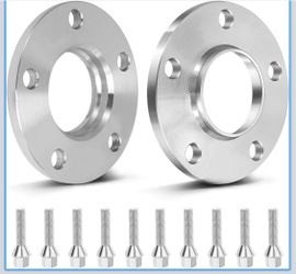 Comes with extended lug bolts. BMW 12mm wheel spacers 2pcs. Comes with extended lug bolts.